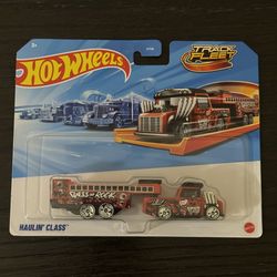 Hot Wheels Track Fleet Haulin Class