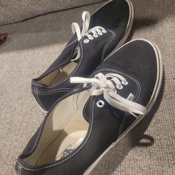 Man Van's Size 12