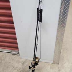 Daiwa D-Shock 6' 6 Freshwater Spinning Combo with 10 lb Test Line