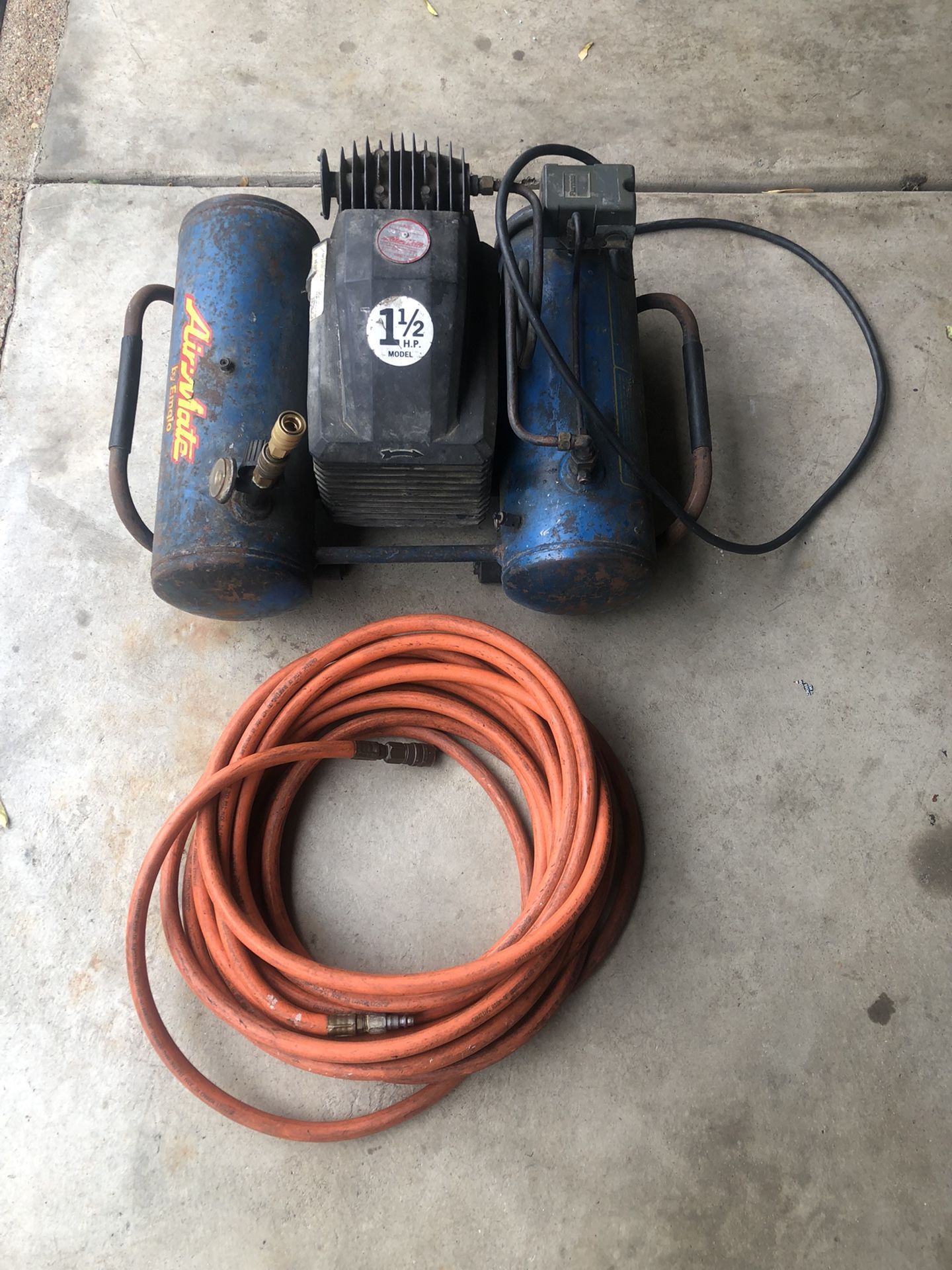 Air Compressor 