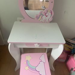 Girls Toys/furniture 