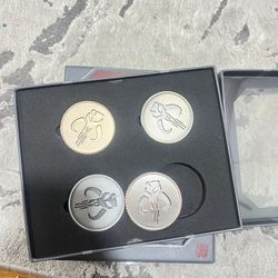 Disney Parques Star Wars Galaxia Mandalorian Monedas Moneda Conjunto Cosplay Monedas Nuevas