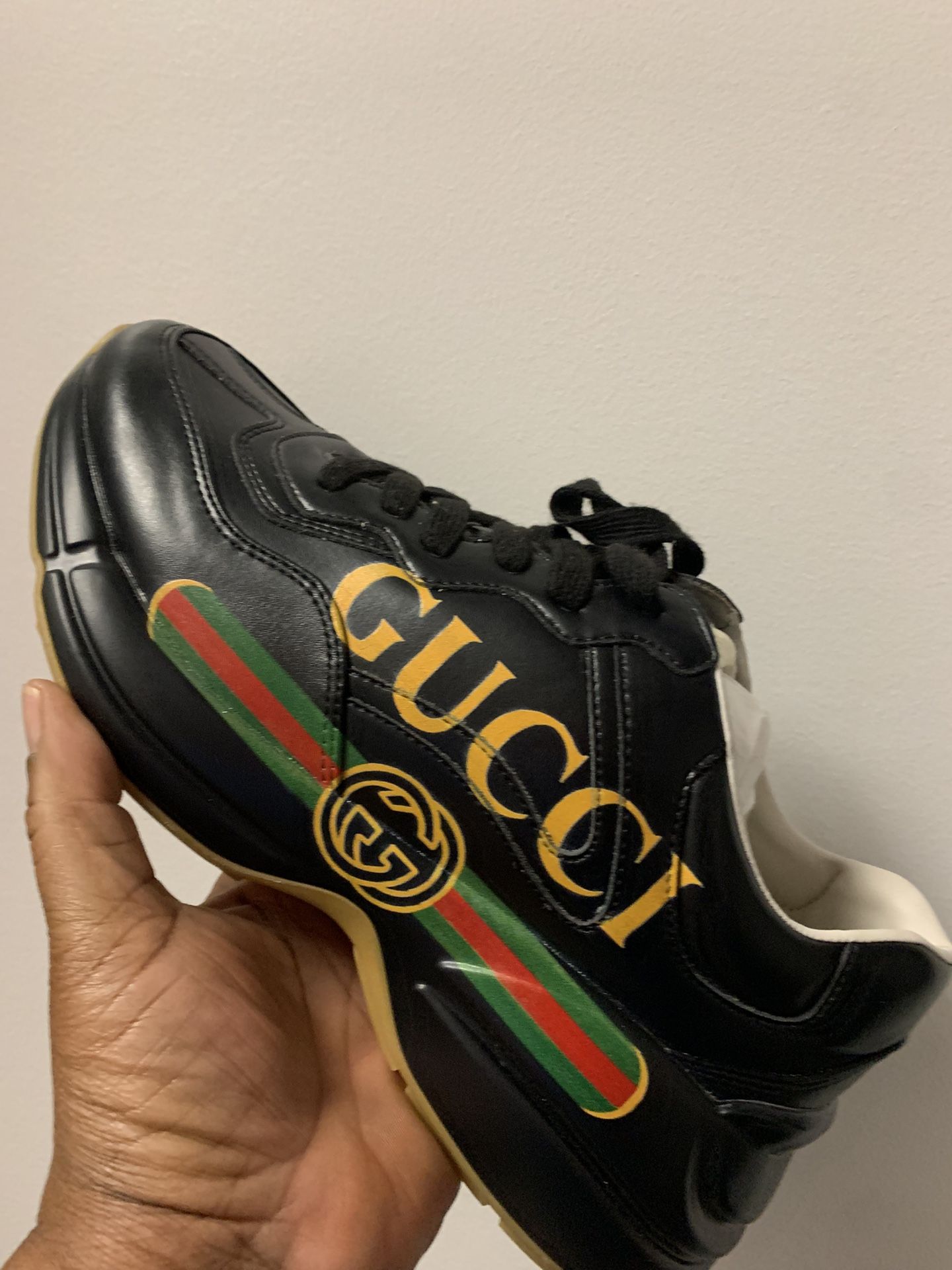 Gucci Use Sneakers