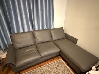 Modern Gray Sectional Sofa with Chaise – $100