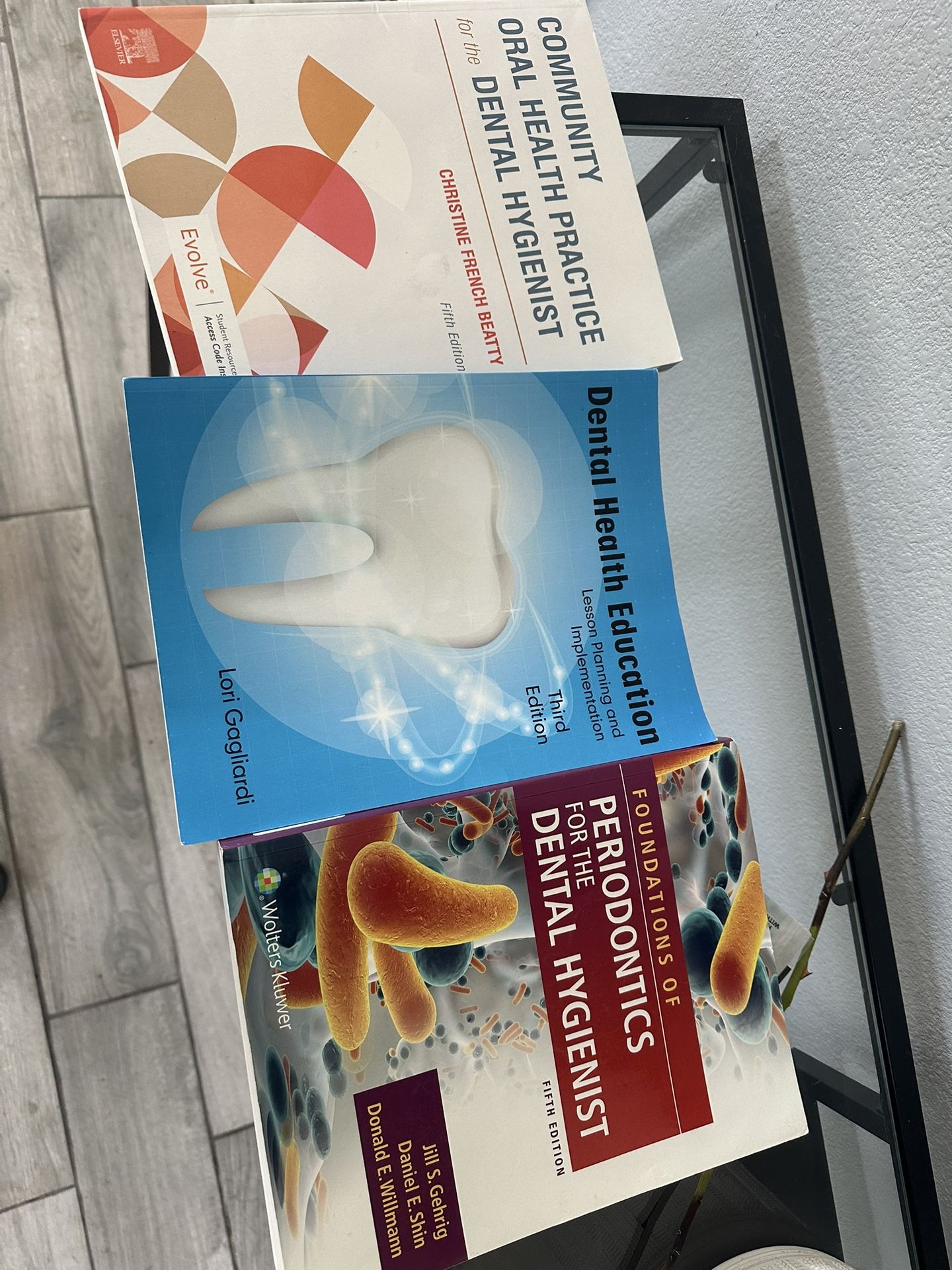 Dental hygiene Textbooks