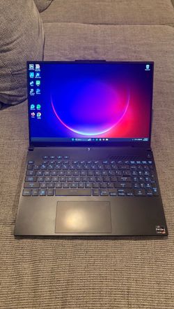 ASUS TUF Gaming A16 – Ryzen 7 / RX 7700S / 32GB RAM / 1TB SSD