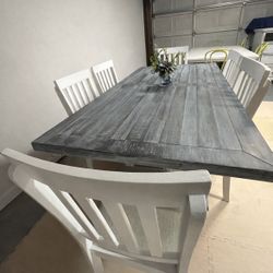 Dining Table Seats 6 