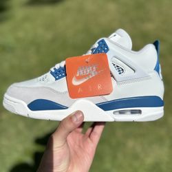 Air Jordan 4 “ Industrial Blue “