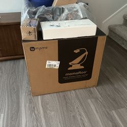 4mom MamaRoo Swing 