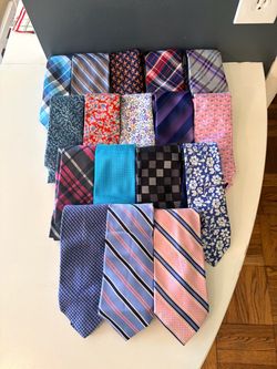 17 Excellent Condition Ties