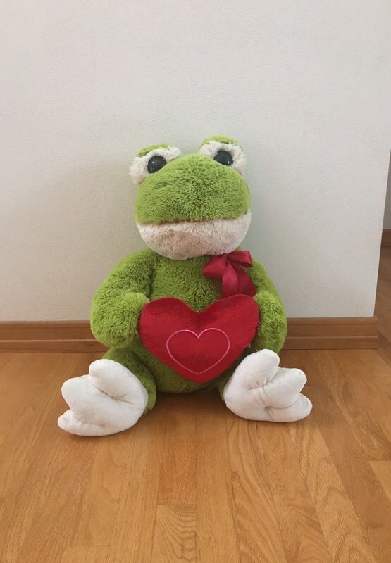20 inch very soft plush frog