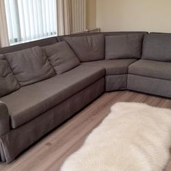 Grey Like New Large Very Clean Sectional Couch 