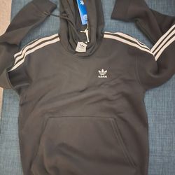 Adidas Sweater