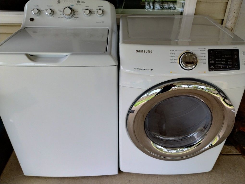 Set Washer And Electric Dryer 