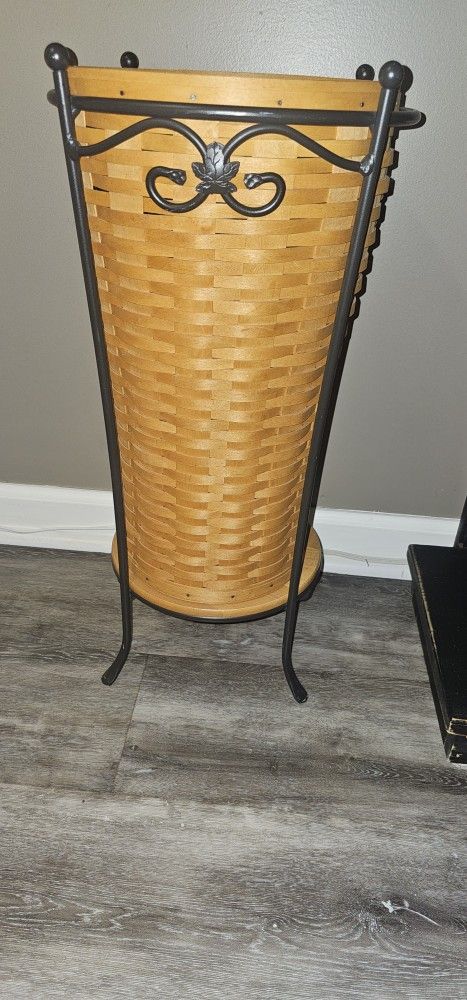 Longaberger Umbrella Basket With Wrought Iron Stand And Wood Shelf