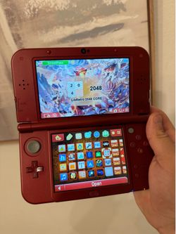 Nintendo new 3ds xl Comes with everything u need and more