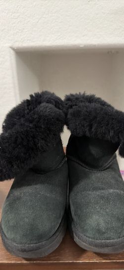 Black UGG boots size 7