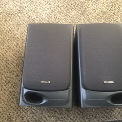2 Speakers