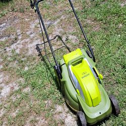 Lawn mower by Sun joy