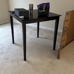 kitchen table 
