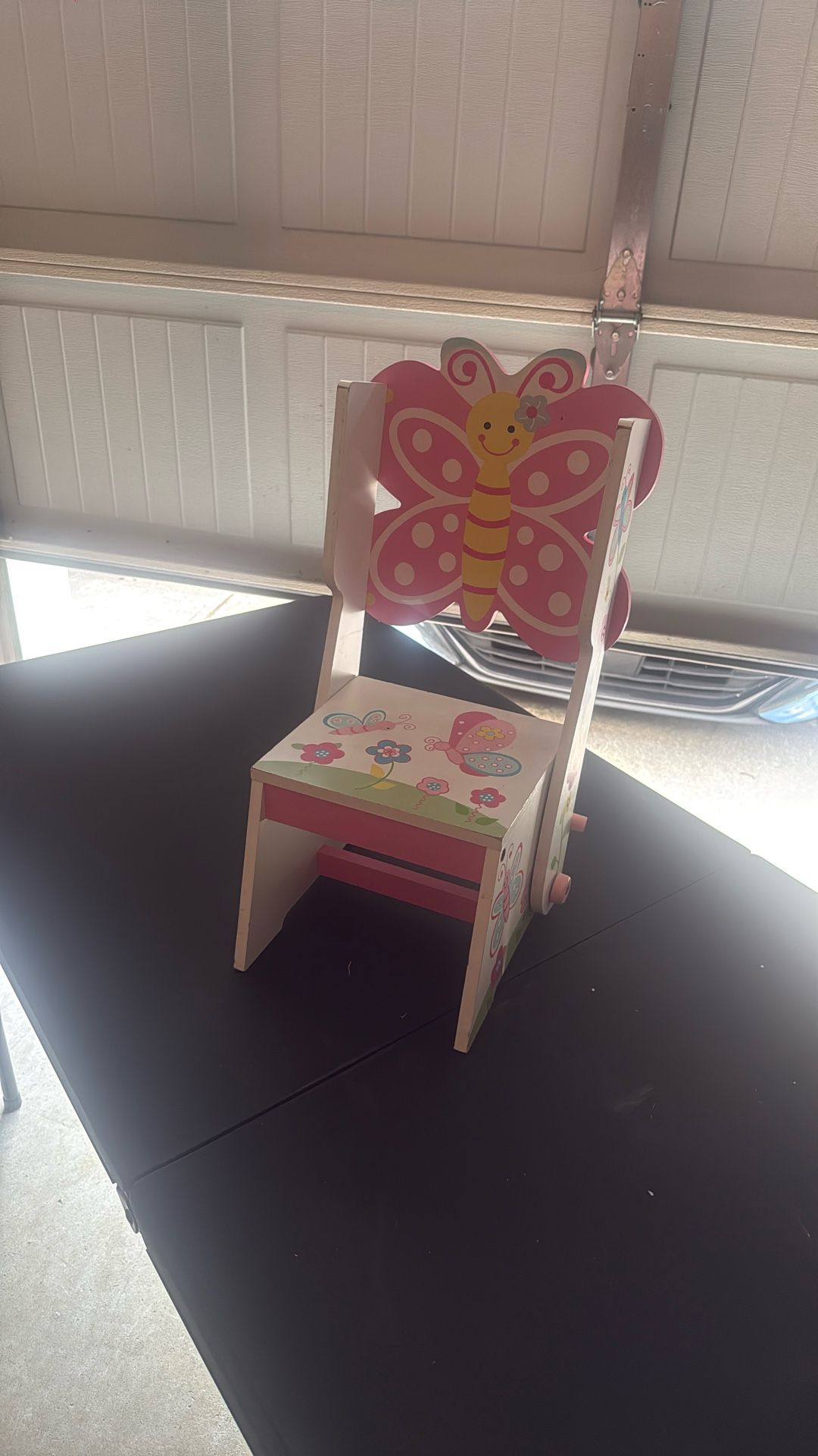 Baby Girl Pink Chair