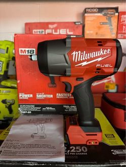 Milwaukee M18 FUEL 18V Lithium-Ion Brushless Cordless 1/2 in. Impact Wrench with Friction Ring