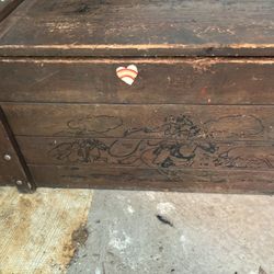 Antique Vintage  Wooden Storage /Toy Chest With cedar chips