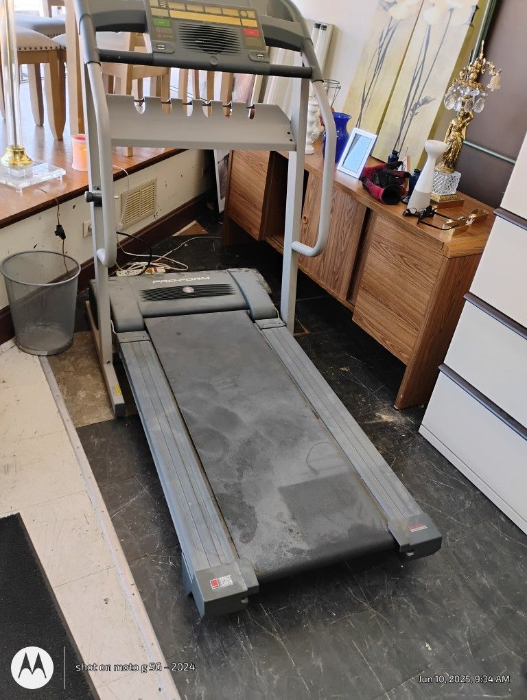 PRO-FORM Treadmill