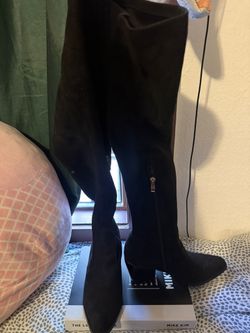 Knee High-Boots