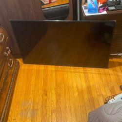 Toshiba 50” 4K UHD Smart Fire TV (50LF621U21)