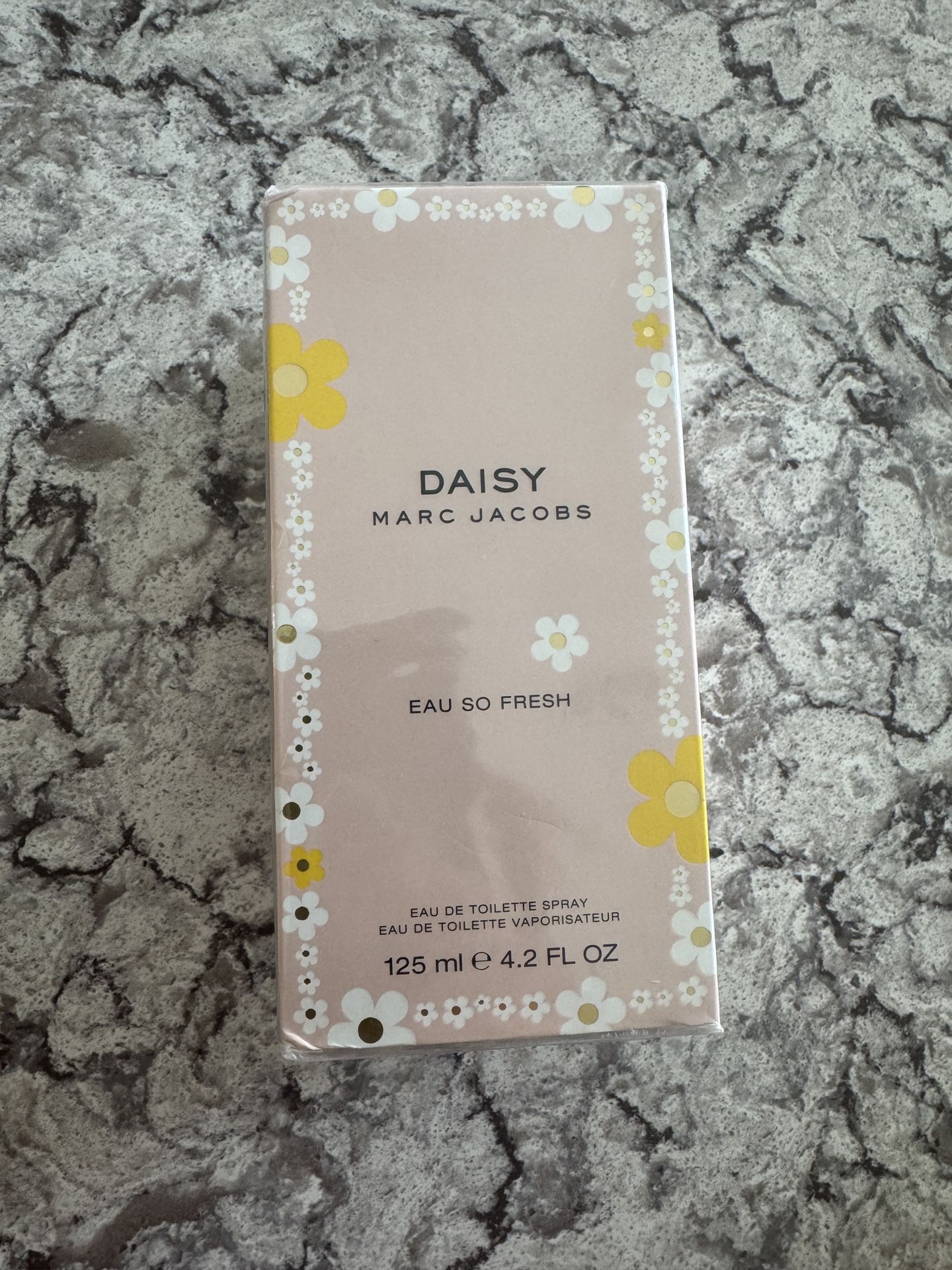 Daisy Marc Jacobs