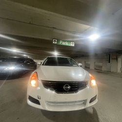 2012 Nissan Alt 2.5s 
