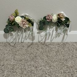 Mrs & Mr Chair Decoration