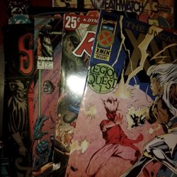 Lot Of 9 Great Comic Books All Very Collectabe