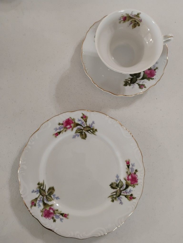 Vintage Japanese Porcelain Tea Set – 1950s