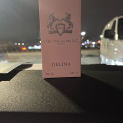Parfums De Marley  Delina