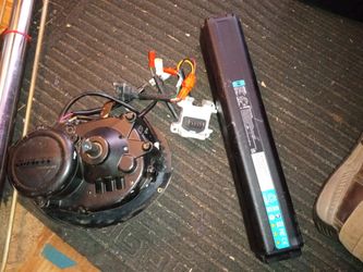 Giant Syncdrive Motor And Battery