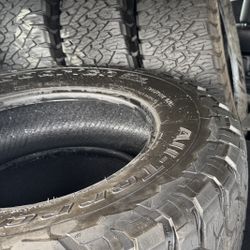 BFGoodrich K03 285 70r17