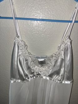 gorgeous white babydoll dress or top 💋