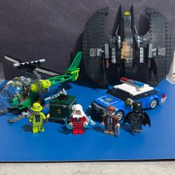 Lego 76120 Batman Batwing And The Riddlers Heist