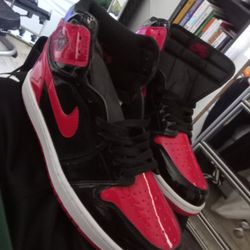 Nike Air Jordan 1 Retro High OG Patent Bred Black Red 