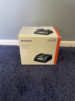 Sony ACVQ1051D L Series Twin Charger and AC Adapter AC-VQ1051D