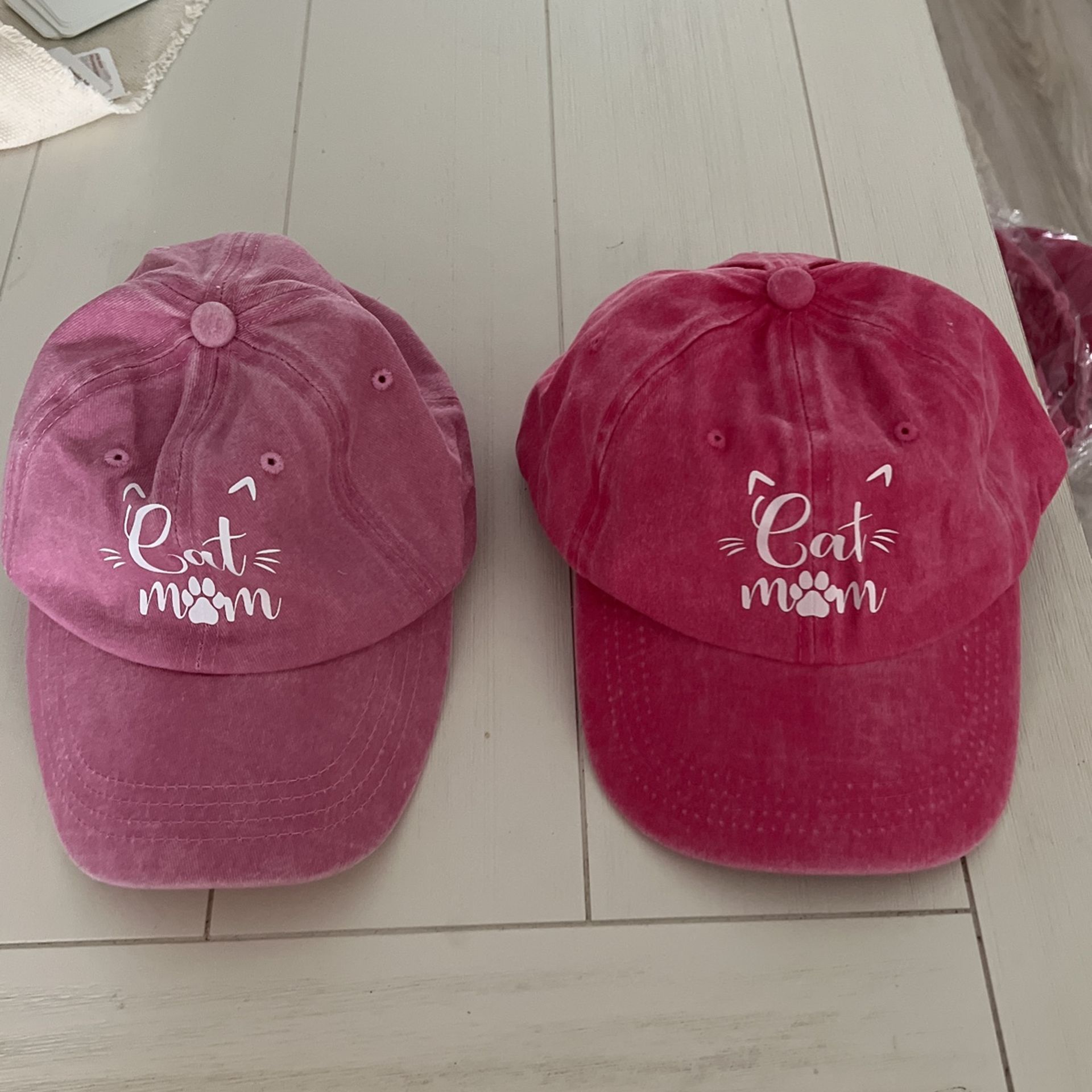 Cat Mom Adjustable Size Baseball Hat