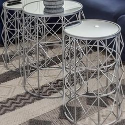 🎉 Set of 3 Mirrored Top Geometric Accent Tables
