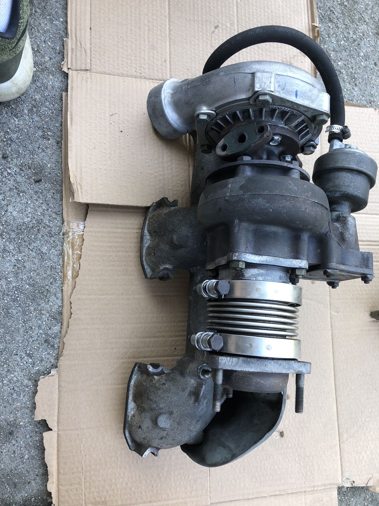 Mercedes w123 diesel turbo part - very clean working