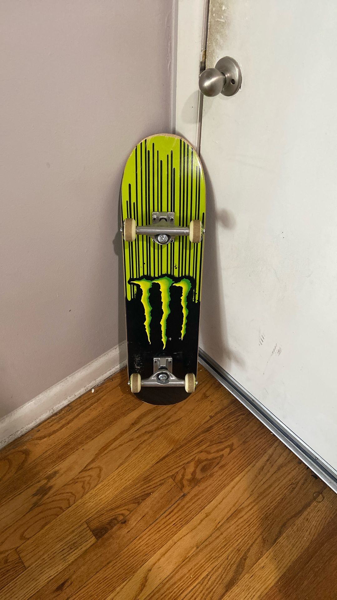Skateboard