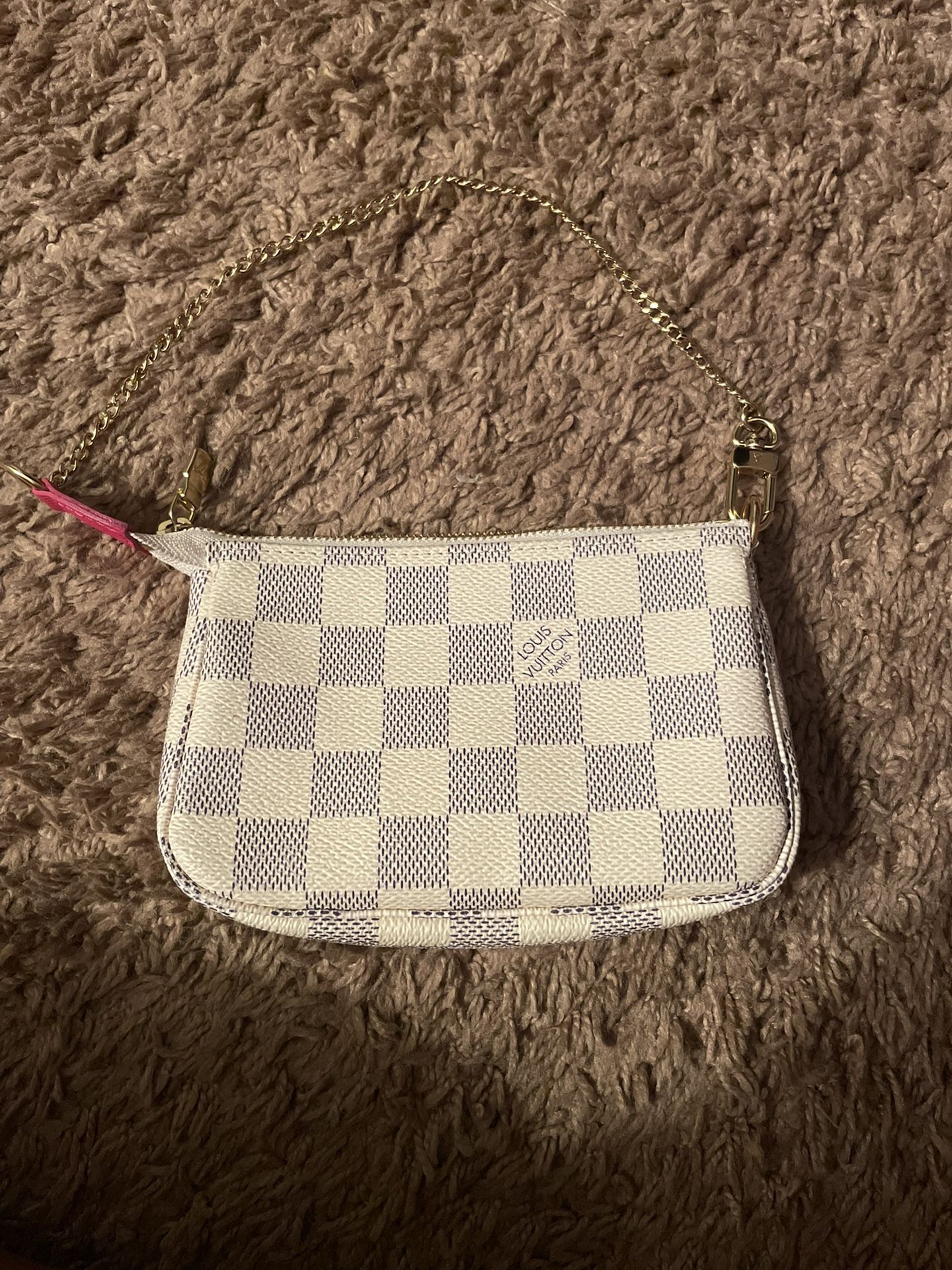 Mini Louis Vuitton Pouchette