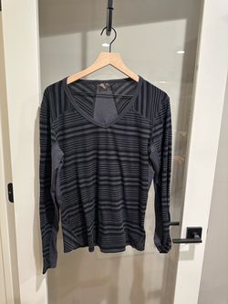 XL Women’s Marmot Black and Gray Striped Long Sleeve Tee
