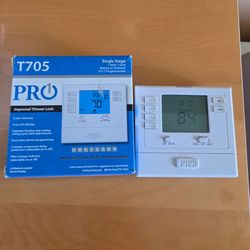 Pro1 T705 Contractor-Grade Digital Thermostat