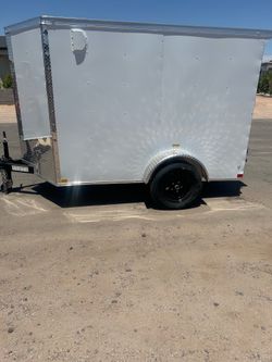 5 x 8 enclosed trailer